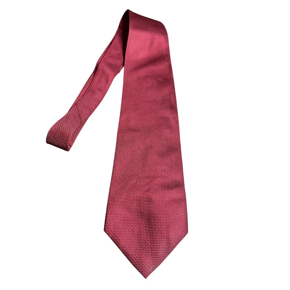 Van Heusen Necktie Mens 58" Burgundy Textured 100% Silk Handmade Tie